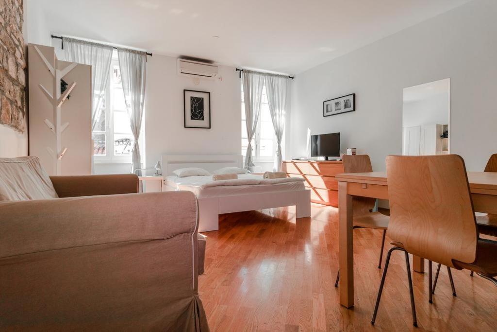 Apartament Artemus Music Piran